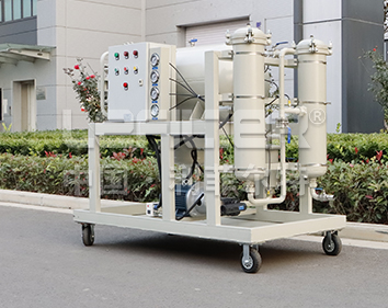 聚結(jié)脫水濾油機(jī)中的吸油濾芯如何清洗和更換？